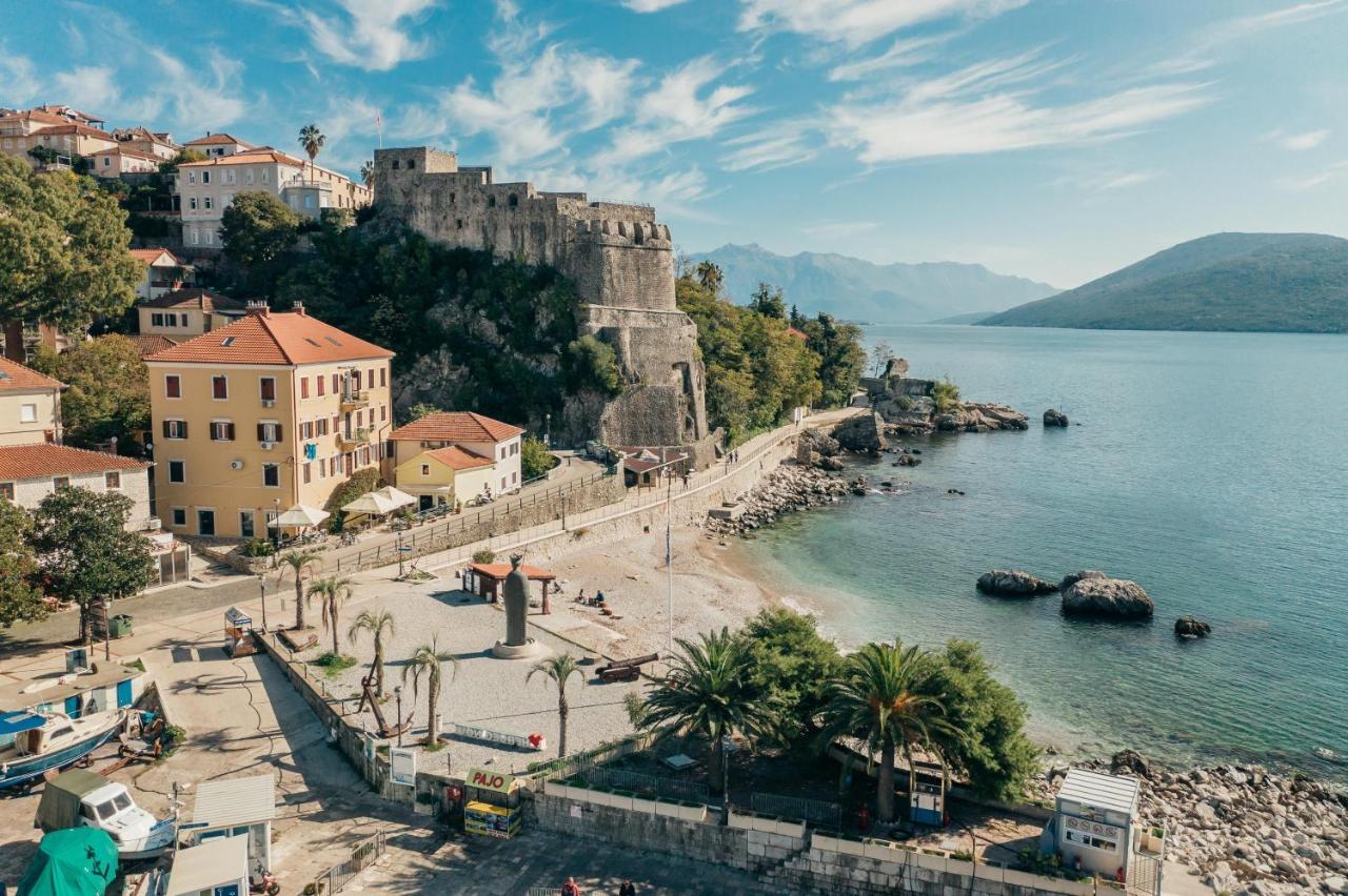City Port Apartment Herceg Novi Exterior photo